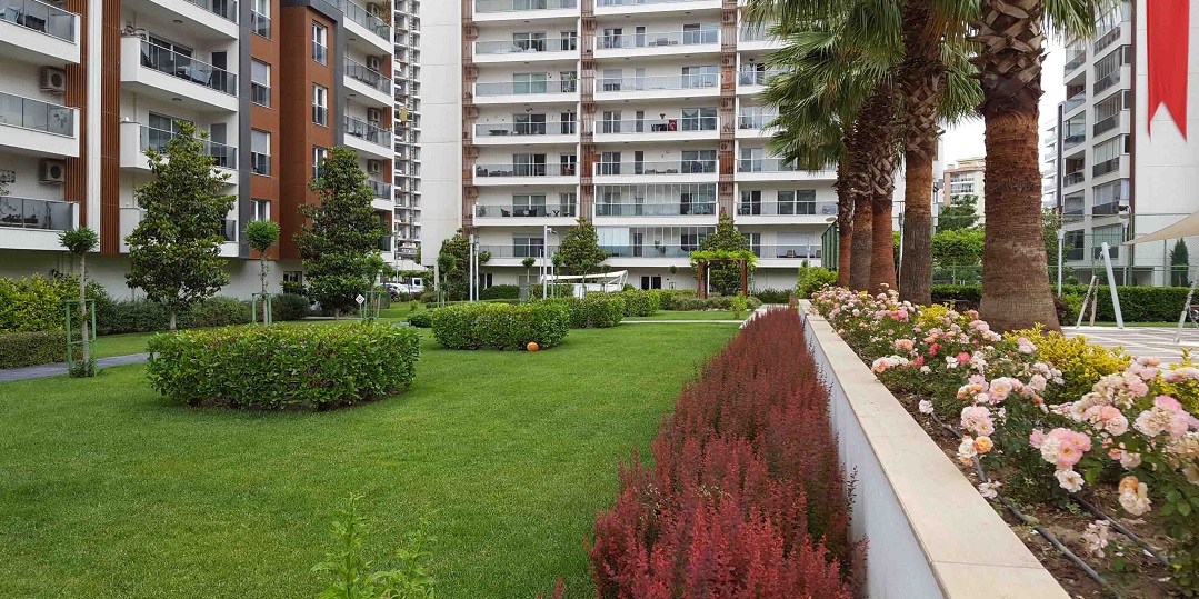 İşte Karşıyaka’nın En Güzel Balkon ve Bahçeleri