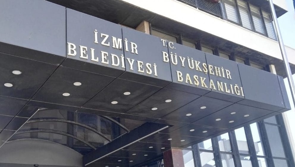 İzmir Büyükşehir Belediyesi Kiraları 3 Ay Erteledi