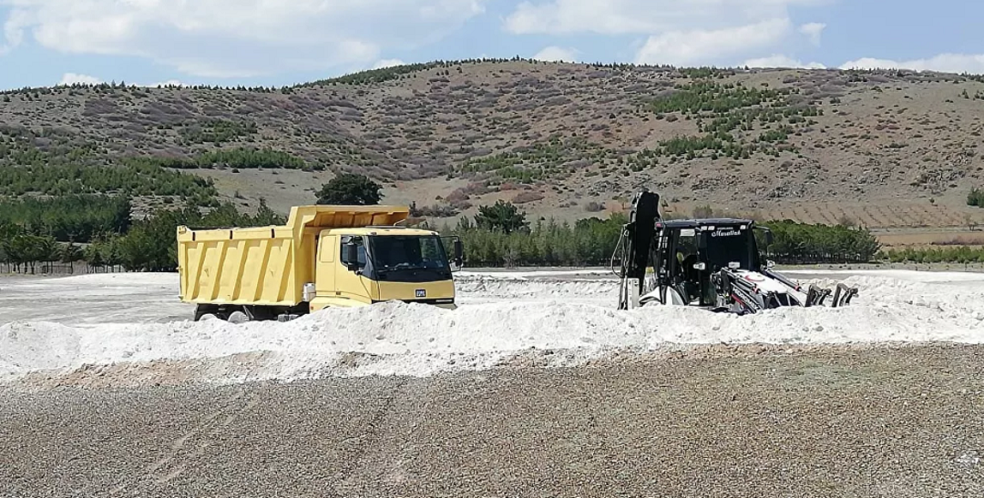 TOKİ'den Salda Gölü'ne Açıklaması: İnşaat Firmasına Ceza Geliyor