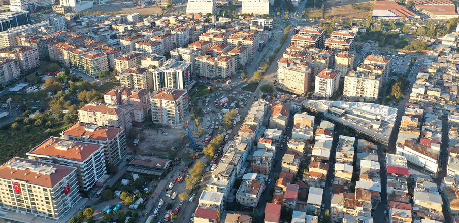 İzmir Depreminde Yıkılan Binaların Mülkiyeti Hazineye Geçti!