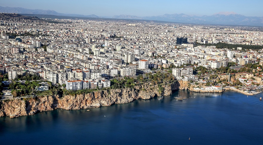 Antalya'ya Rus ve Ukrayna İlgisi! Kentte Satılık Konut Kalmadı