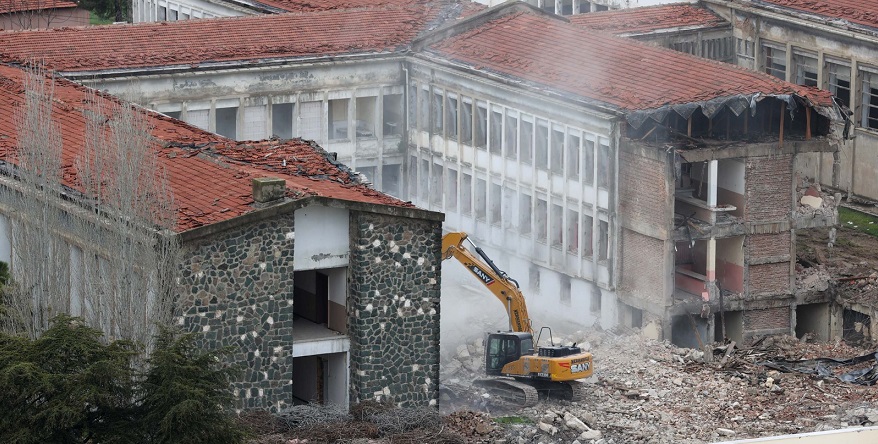 Buca Cezaevi’nde Yıkıma Ara Verildi