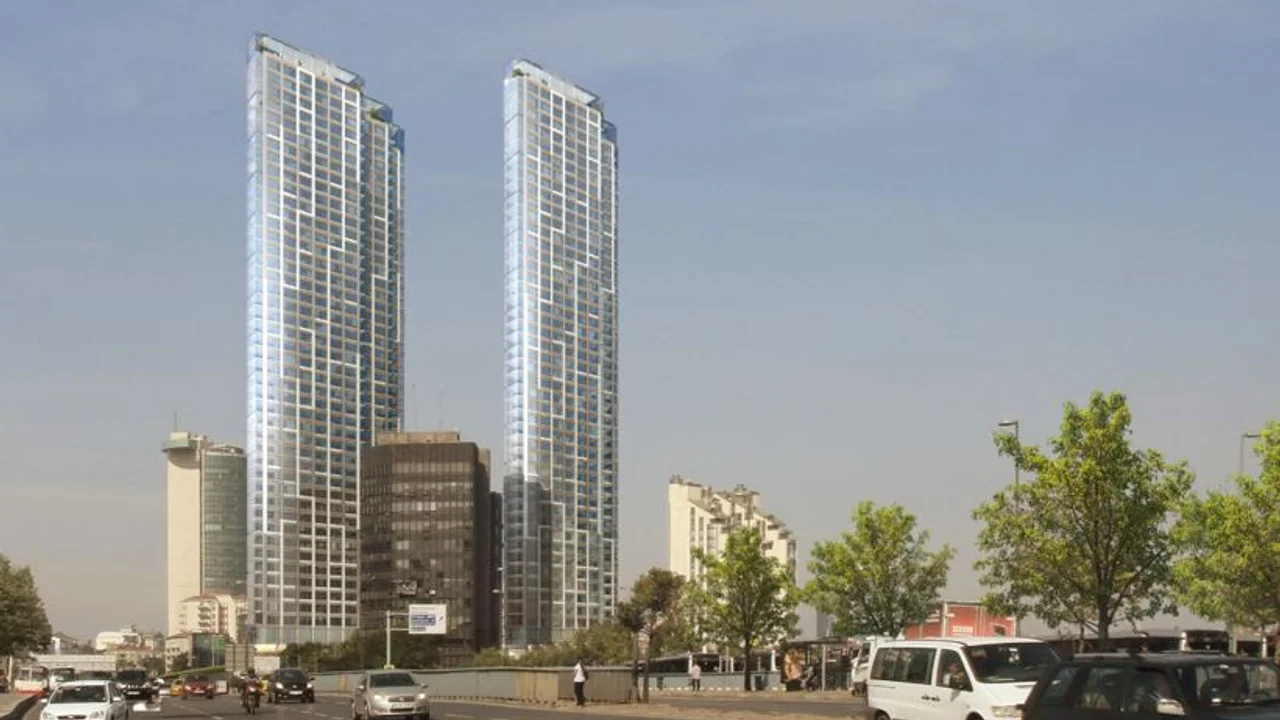 Çiftçi Towers'taki Daire ve Dükkanlar Gerçekleştirilen İcra Satışı Yöntemiyle Satıldı