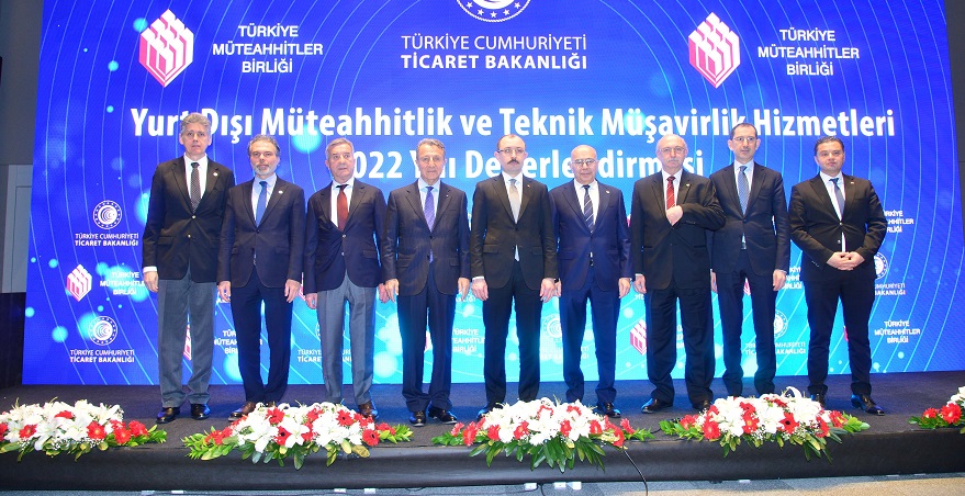 Türk müteahhitler 2022'de Yurt Dışında 17,8 Milyar Dolarlık Proje Üstlendi