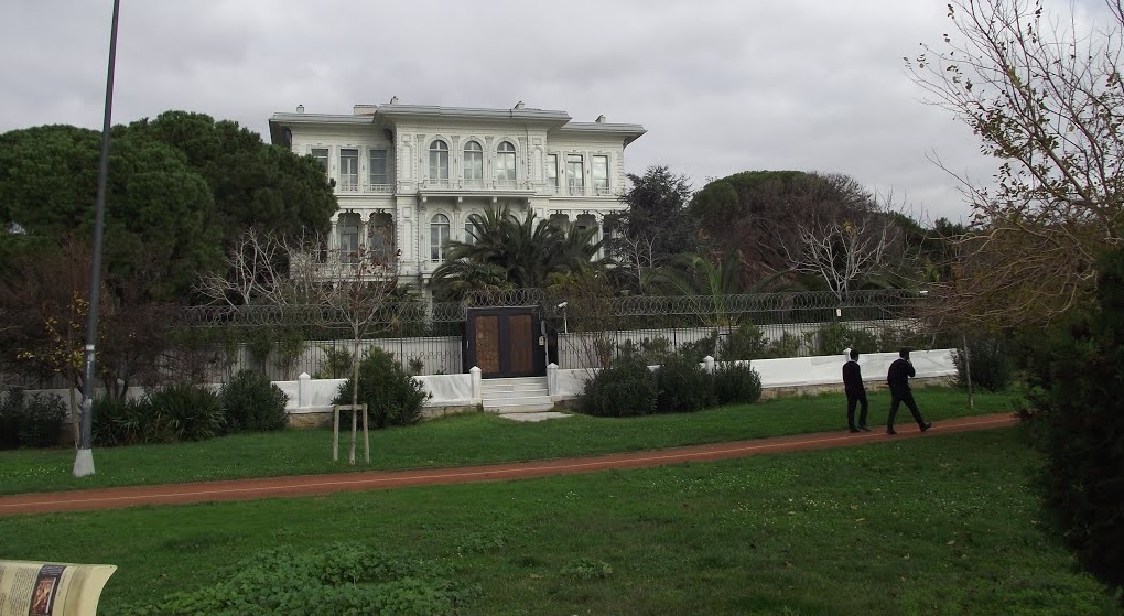 Caddebostan Tevhide Hanım Köşkü Satılıyo